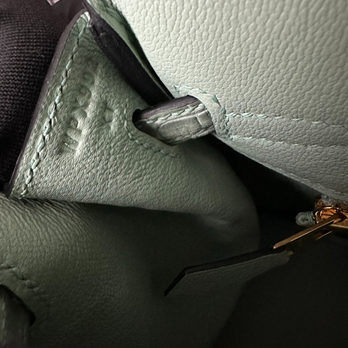 HERMÈS KELLY 28 VERT D'EAU ALLIGATOR – EDIZIONE LIMITATA