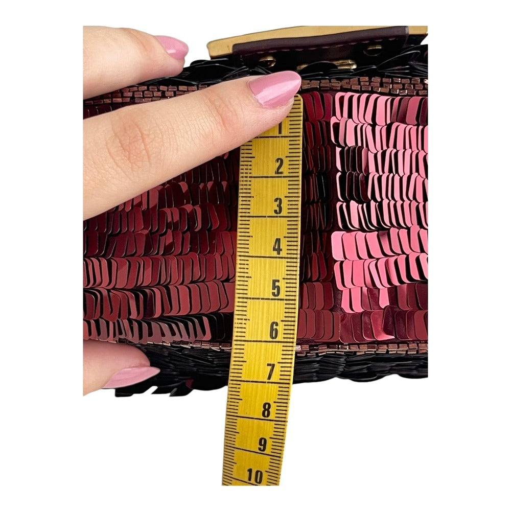 BORSA BAGUETTE FENDI IN PAILLETTES ROSSE