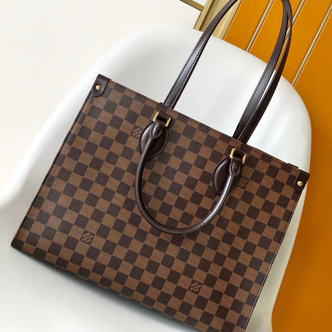LOUIS VUITTON – BORSA ONTHEGO MM