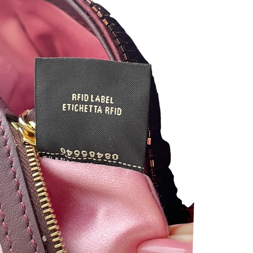 BORSA BAGUETTE FENDI IN PAILLETTES ROSSE