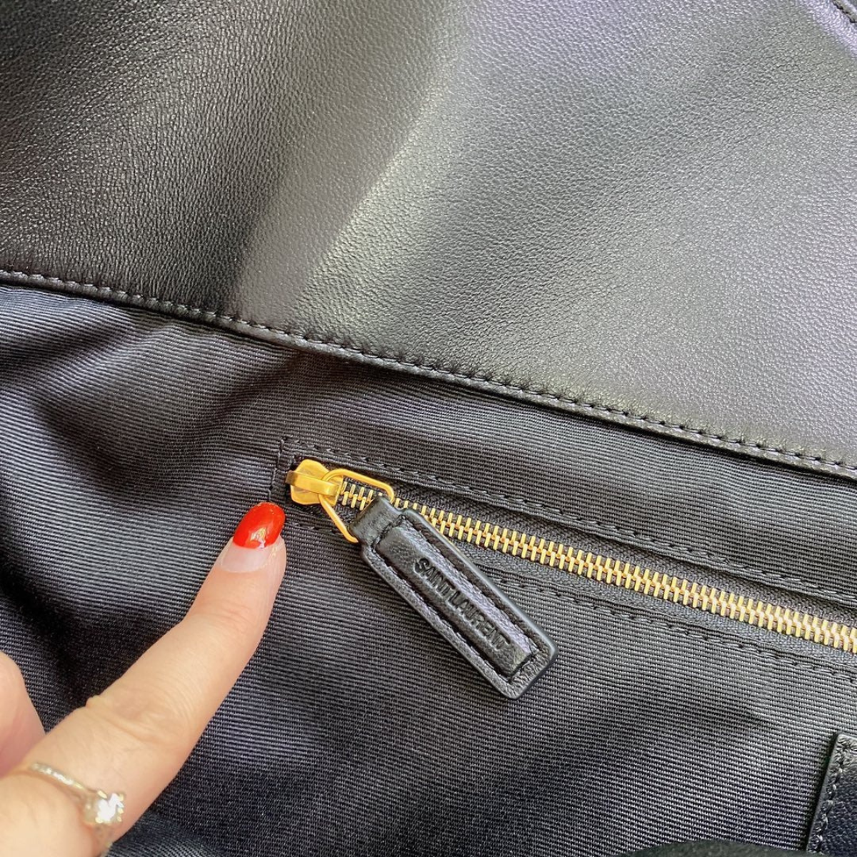 ICARE IN PELLE DI AGNELLO TRAPUNTATA