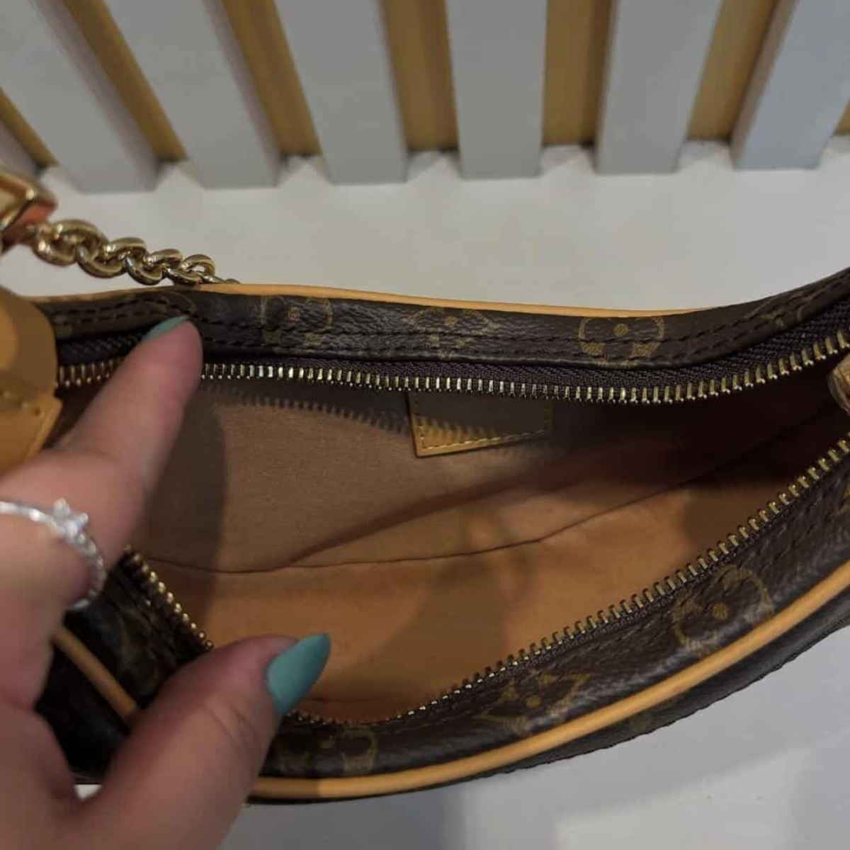 LOUIS VUITTON – BORSA COOKIE BB