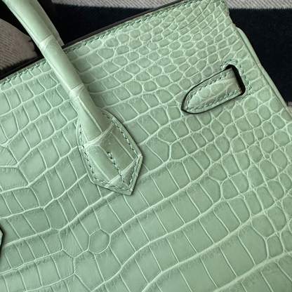HERMÈS KELLY 28 VERT D'EAU ALLIGATOR – EDIZIONE LIMITATA