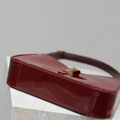 BORSA YVES SAINT LAURENT LE 5 À 7 IN VERNICE