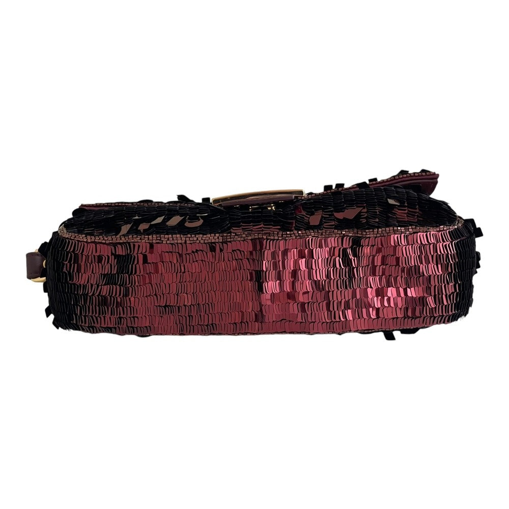 BORSA BAGUETTE FENDI IN PAILLETTES ROSSE