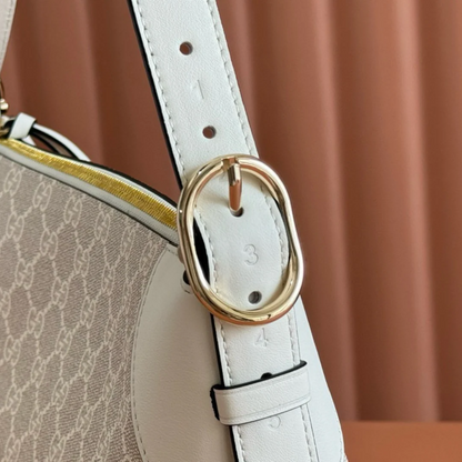 BORSA A TRACOLLA PICCOLA CON EMBLEMA GG